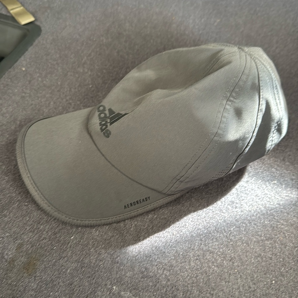 Adidas tennis hat - pre owned